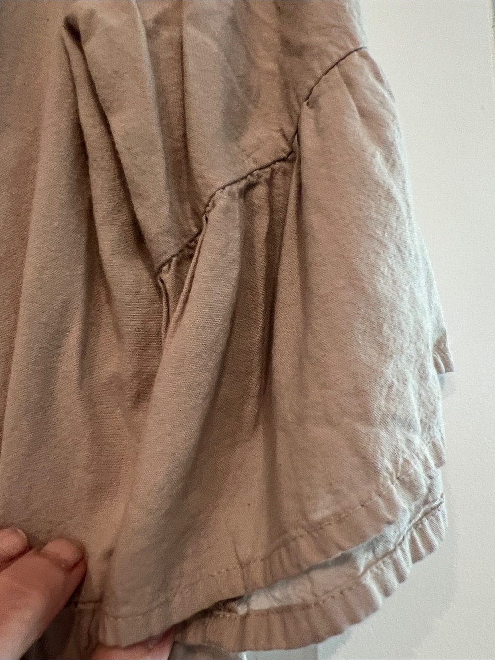 Beginning Boutique Taupe V-Neck Tiered Peplum Tunic Top - Picture 8 of 12